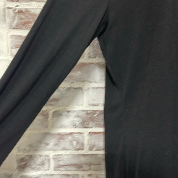 Torrid ribbed long sleeve 1X - Picture 3 of 6